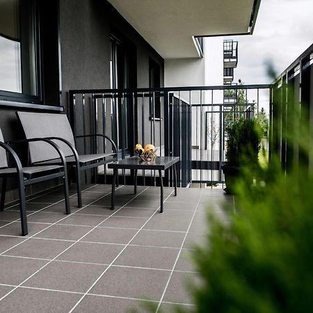 Hypnotize Apartment Glamour Konin  Exterior foto