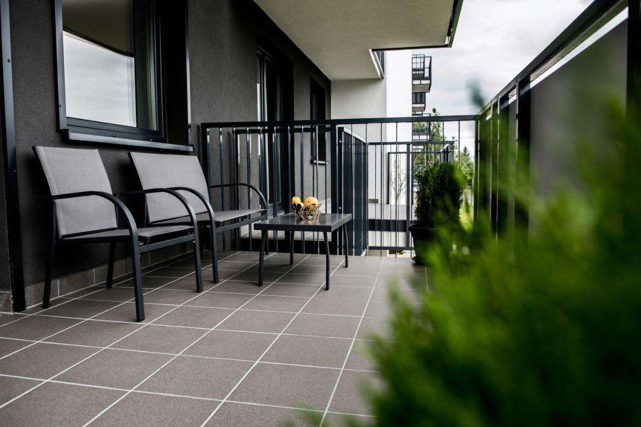 Hypnotize Apartment Glamour Konin  Exterior foto